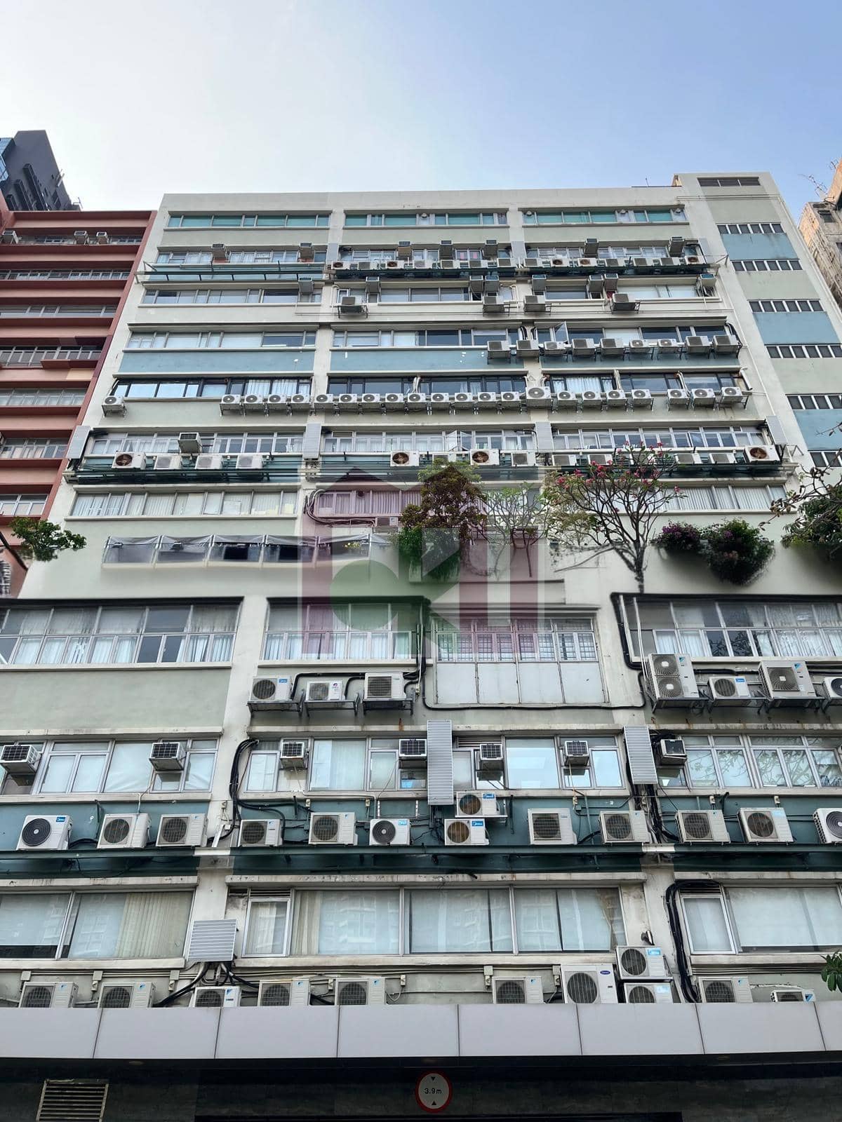 Liven House - Kwun Tong Office for Rent | Moku Property